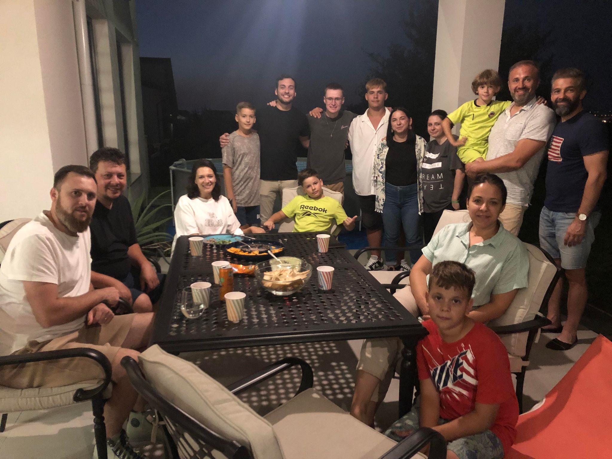 No description available.